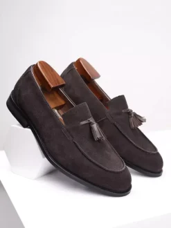 Men's Slip On Loafers Suede Round Toe Flat Casual Shoes