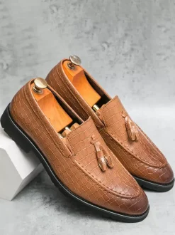 Mens Tassel Loafer Leather Stone Pattern Slip-On Penny Shoes Fashion Pointed Toe Comfortable Low Top Non-Slip Dress Shoes For Wedding Party Formal