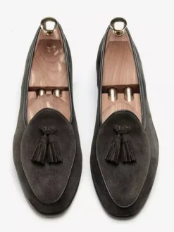 Mens Tassel loafer Slip-on Suede Moccasins Spike low heels Light Brown Prom Shoes