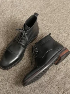 Men's Work Boots Cowhide Classic Black Matin Short Ankle Boots