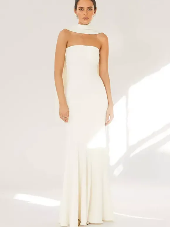 Minimalist Scarf Neck Strapless Dress For Women - Elegant Mermaid Maxi Gown - Spring Formal Evening Gala 2026