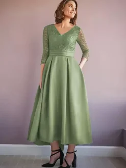 Mother Dress V-Neck Half Sleeves A-Line Beaded Wedding Guest Dresses
