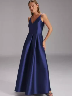 Party Dress For Mother Of The Bride V-Neck Sleeveless Ball Gown Pleated Wedding Guest Dresses