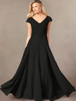 Party Dress For Mother Of The Bride V-Neck Short Sleeves A-Line Lace Floor-Length Guest Dresses For Wedding