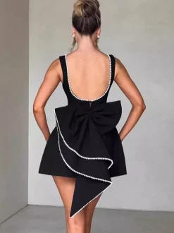 Party Dress Mini White Jewel Neck Pearls Sleeveless Backless Sexy Semi Formal Dress