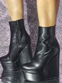 Plus Size PU Leather Round Toe Wedge Heel Ankle Boots