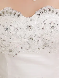 Princess Wedding Dresses Strapless Ball Gown Bridal Dress Lace Applique Sweetheart Neckline Sequins Beading Ivory Long Train Bridal Gown