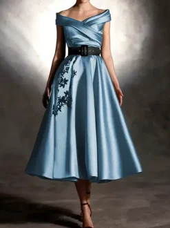 Prom Dress Satin Fabric Designed Neckline Ball Gown Short Sleeves Applique Party Dresses