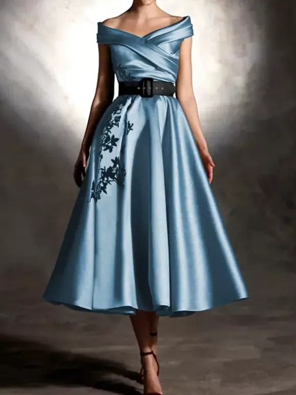 Prom Dress Satin Fabric Designed Neckline Ball Gown Short Sleeves Applique Party Dresses