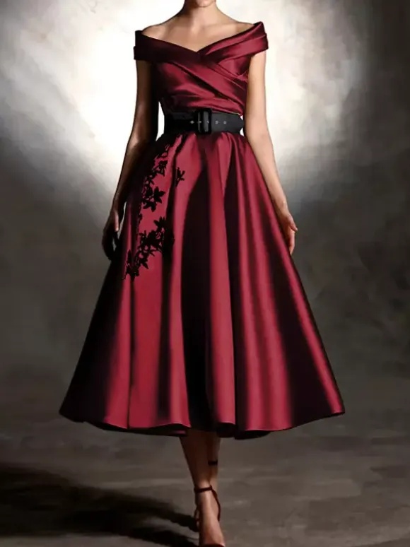 Prom Dress Satin Fabric Designed Neckline Ball Gown Short Sleeves Applique Party Dresses