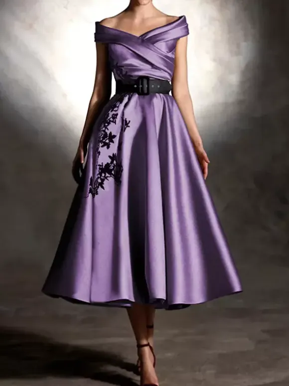 Prom Dress Satin Fabric Designed Neckline Ball Gown Short Sleeves Applique Party Dresses
