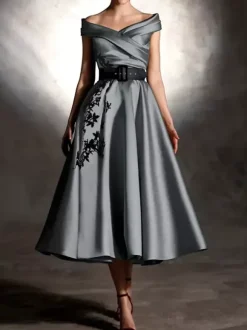 Prom Dress Satin Fabric Designed Neckline Ball Gown Short Sleeves Applique Party Dresses