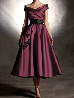Prom Dress Satin Fabric Designed Neckline Ball Gown Short Sleeves Applique Party Dresses
