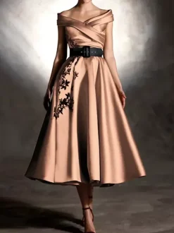 Prom Dress Satin Fabric Designed Neckline Ball Gown Short Sleeves Applique Party Dresses