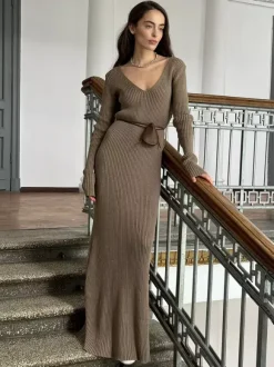 Ribbed Knit V-Neck Slim Fit Long Sleeve Bodycon Maxi Sweater Dress For Women 2026
