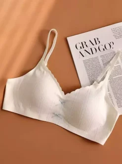 Seamless Wireless Bra Comfort Soft Bralette With Scalloped Edge