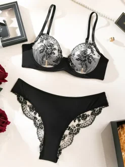 Sexy Lingerie 2-Piece Embroidered Black Bra Panty Sets