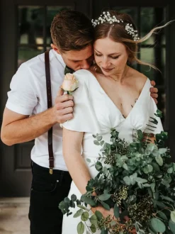 Short Wedding Dresses 2026 Tea-Length V-Neck Short Sleeves Sheath Bridal Gowns Free Customization