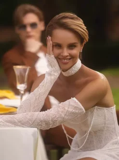 Short Wedding Dress Short Sweetheart Neck 3/4 Length Sleeves Short Natural Waist Lace Bridal Dresses