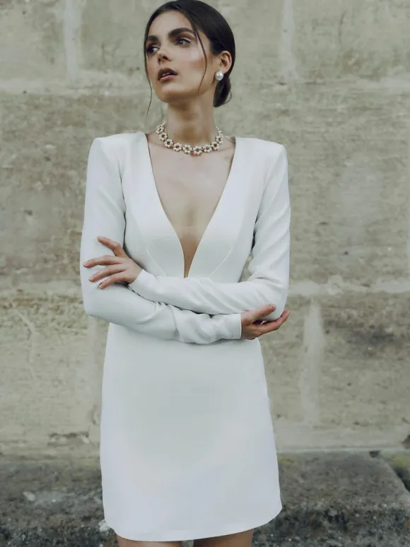 Short Wedding Dress V-Neck Long Sleeves Sheath Short Bridal Gowns