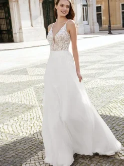 Simple Wedding Dress Lace V-Neck Sleeveless Lace A-Line Bridal Dresses Free Customization