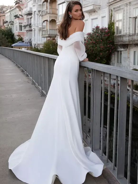 Simple Wedding Dress Mermaid V-Neck Long Sleeves Pleated Bridal Dresses
