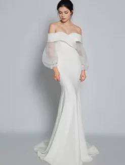 Simple Wedding Dress Mermaid V-Neck Long Sleeves Pleated Bridal Dresses