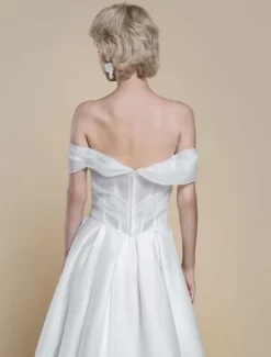 Simple Wedding Dress Polyester Bateau Neck Short Sleeves Cut Out Ball Gown 40cm Bridal Dresses
