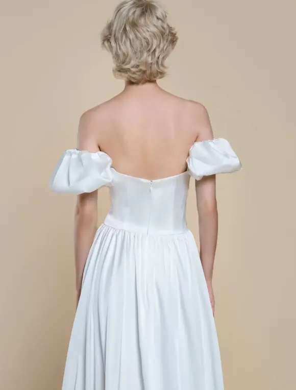 Simple Wedding Dress Princess Silhouette Strapless Short Sleeves 30cm Bridal Gowns