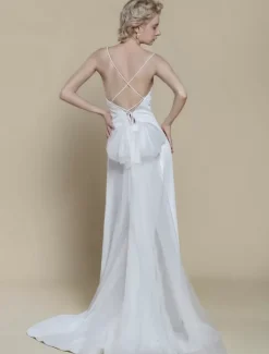 Simple Wedding Dress Sheath V-Neck Sleeveless Bows 30cm Bridal Gowns