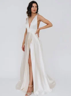 Simple Wedding Dress A-Line V-Neck Sleeveless Split Front Bridal Gowns