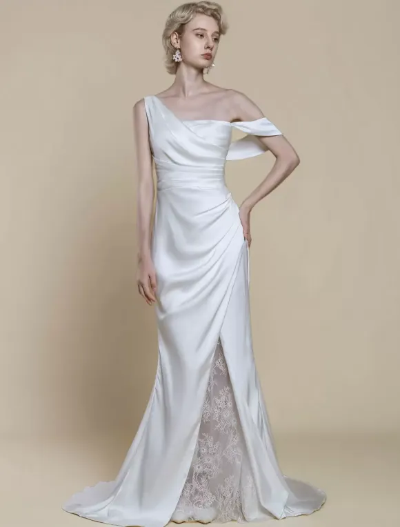 Simple Wedding Dress Mermaid Designed Neckline Sleeveless Lace 20cm Bridal Gowns