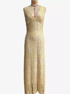 Sleeveless Lace Maxi Dress With Deep V-Neck And Open Back For Summer 2026