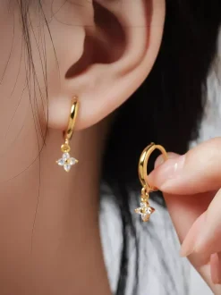 Small Flower Earrings For Women 2026