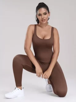 Sporty Jumpsuit Scoop Neckline Activewear In Solid Color
