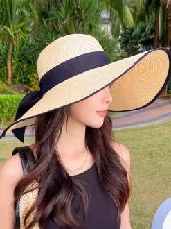 Summer Straw Hat With Oversized Brim Sun Protection Foldable Beach Sun Hat For Women 2026