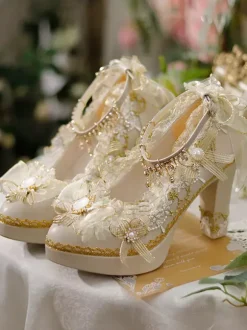 Sweet Lolita Footwear Ecru White Bows Flowers Lace PU Leather Chunky Heel Lolita Pumps
