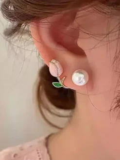 Tulip Flowers And Pearl Earrings For Women 2026