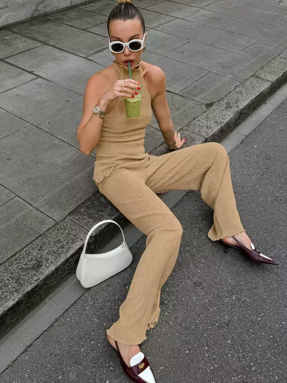 Two Piece Sets Green Halter Backless Sleeveless Top Pant Set