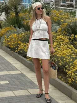 Two Piece Sets White Chic Stripes Jewel Neck Clothes Sleeveless Skirt Set
