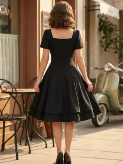 Vintage Square-Neck Midi Dress In Black For Summer 2026