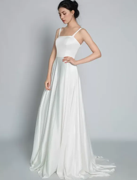Vintage Wedding Dresses Square Neckline Sleeveless Satin Fabric Court Train Sash Bridal Dress Free Customization