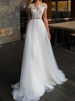 Wedding Dresses 2026 Illusion Neck Short Sleeve Floor Length Lace Soft Tulle Beach Bridal Gowns For Boho Wedding