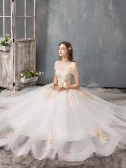 Wedding Dresses 2026 Ball Gown Off Shoulder Golden Lace Appliqued Floor Length Bridal Dress