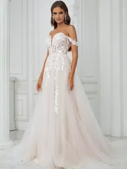 Wedding Dress With Train A-Line Sleeveless Lace Sweetheart Neck Bridal Dresses