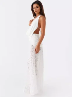 White Halter Neck Maxi Dress With 3D Flower Skirt 2026