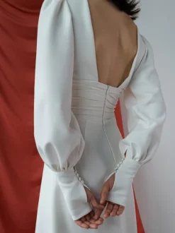 White Simple Mermaid Wedding Dress Elastic Silk Like Satin High Collar Long Sleeves Cut Out A-Line Bridal Gowns Free Customization