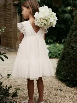 White Flower Girl Dresses Ivory Tulle Short Sleeves Jewel Neck Flower Girl Dresses