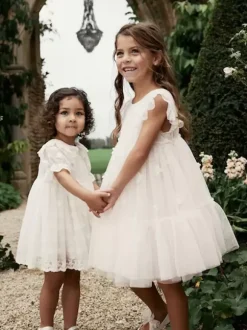 White Flower Girl Dresses Ivory Tulle Short Sleeves Jewel Neck Flower Girl Dresses