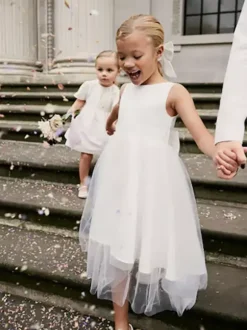 White Flower Girl Dresses Ivory Tulle Sleeveless Jewel Neck Flower Girl Dresses